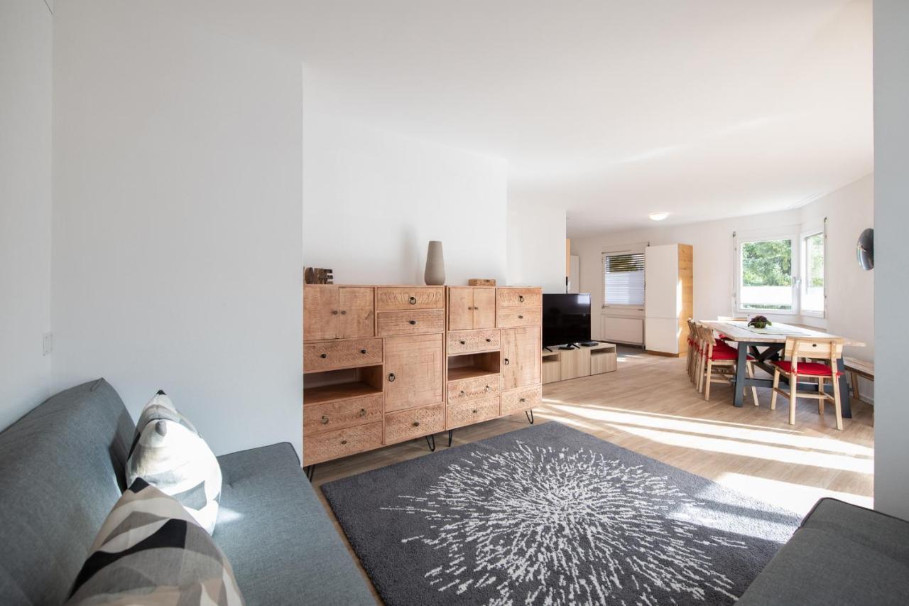 Agrimonia - 5,5-Zi Duplex Wohnung Bis 9 Personen Mit Eigenem Garten Давос Екстериор снимка
