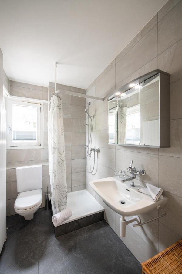 Agrimonia - 5,5-Zi Duplex Wohnung Bis 9 Personen Mit Eigenem Garten Давос Екстериор снимка